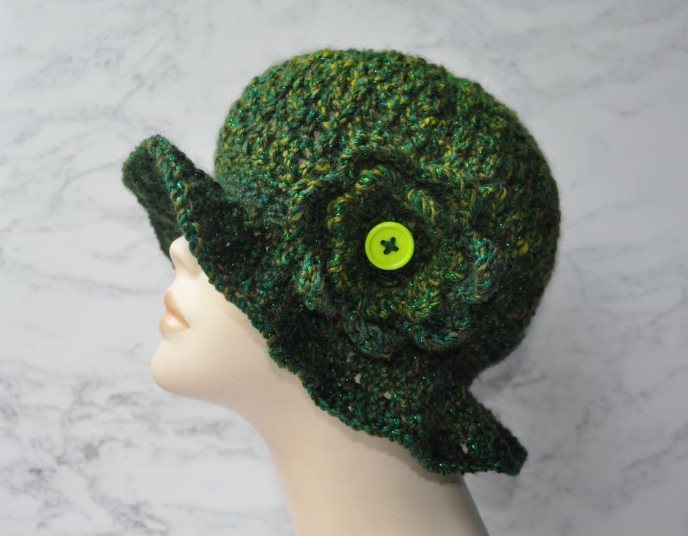 Hand Crocheted 1920s Flapper Hat Beanie Green Sparkle Crochet Flower
