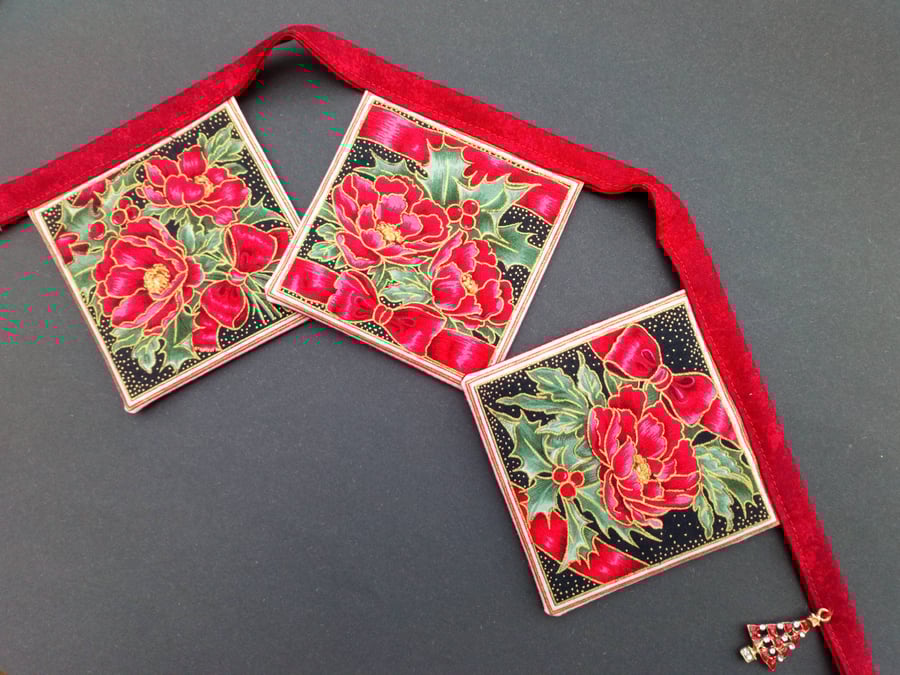 Christmas Bunting 9E