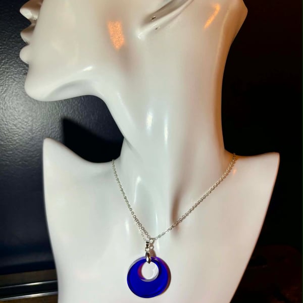 Handmade Silver Tone Purple Resin Pendant Necklace
