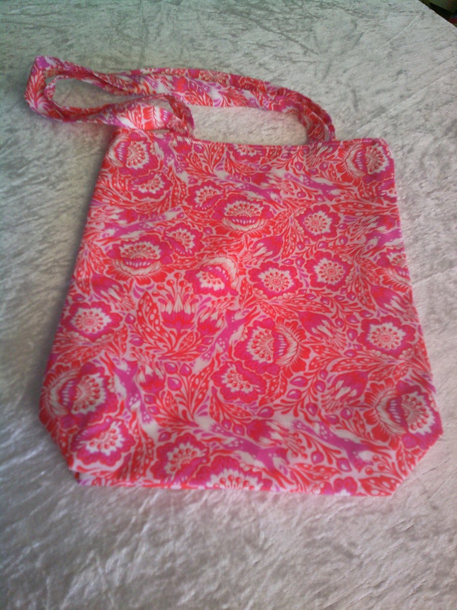 Red, Pink and White Floral Project Bag