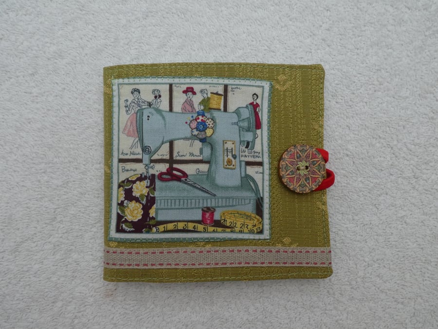 Sewing Needle Case with Sewing Machine Applique Panel