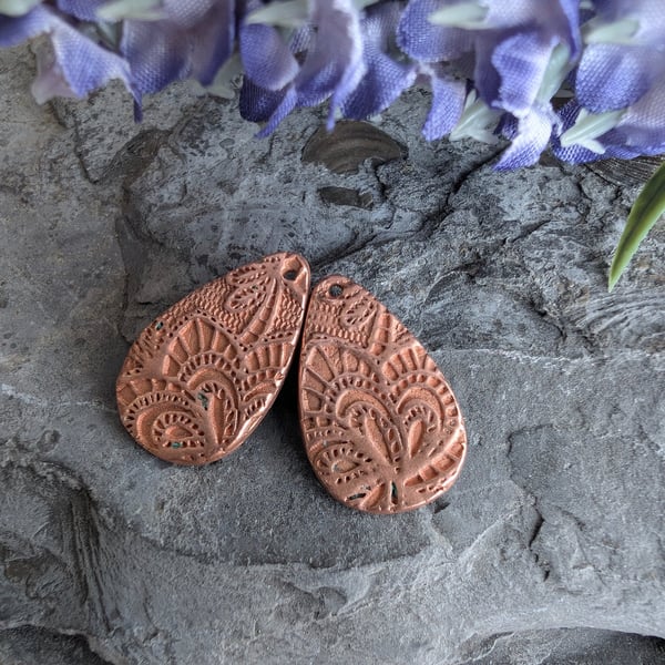 Pair of Soft Teardrop Copper Charms Heritage Lace Design