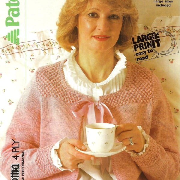 VINTAGE KNITTING PATTERN Ladies Bedjacket
