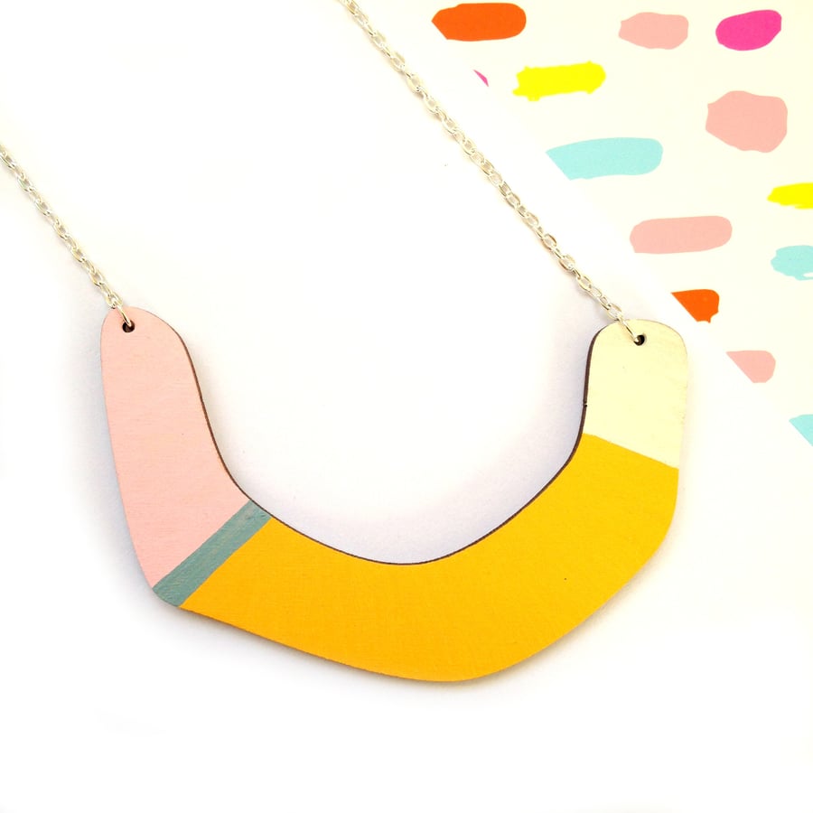Abstract Geometric Petalo Wooden Statement Necklace