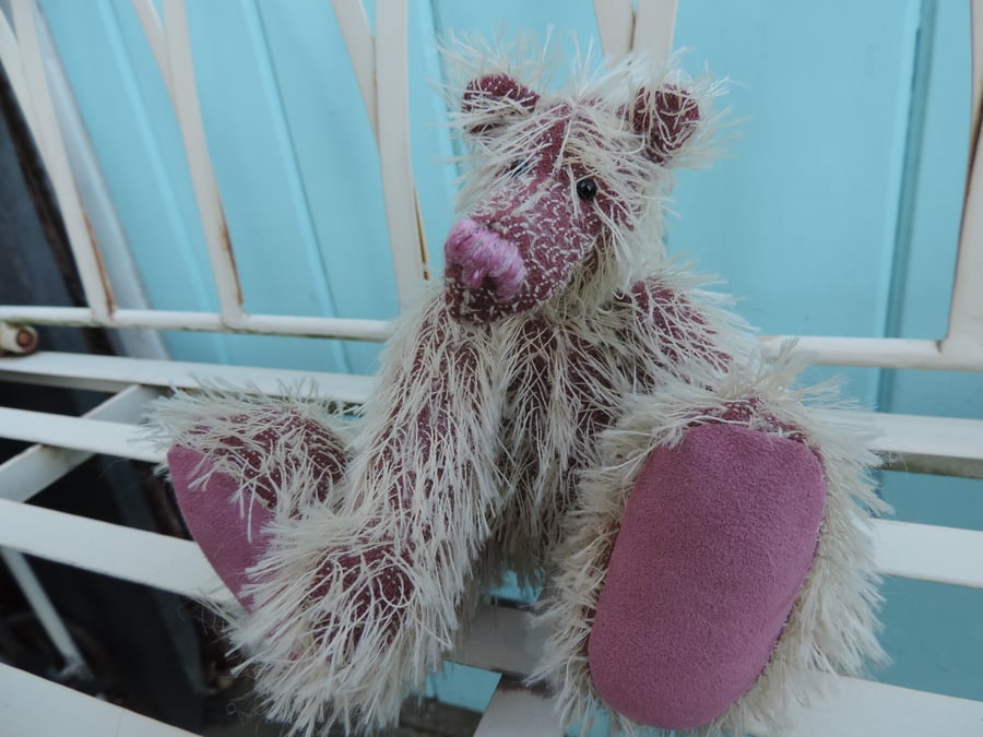 7 inch Mohair Collectors Bear.Pink and White.