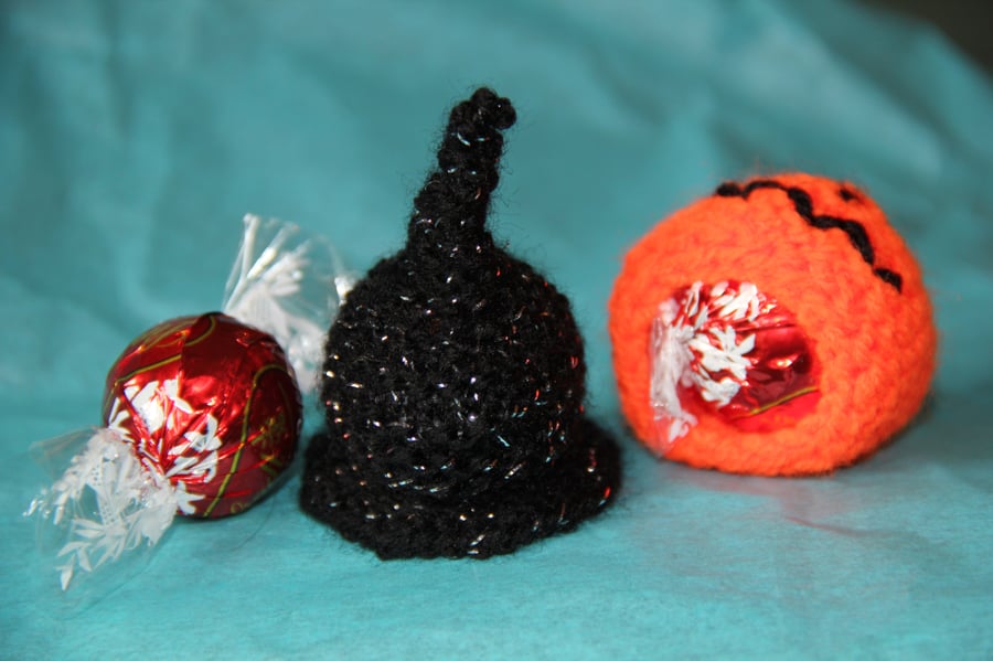 Hand Knitted Witch's Hat Sweetie Holder