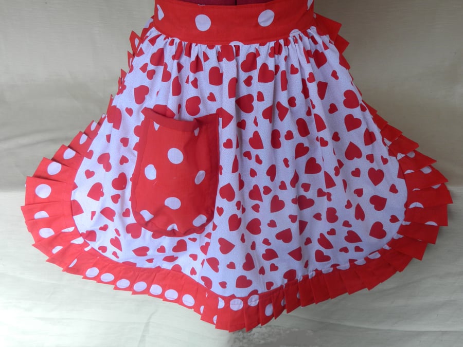 Vintage 50s Style Half Apron Pinny - Red & White - Hearts