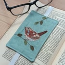 Elasticated Bookmark with Embroidered Wren
