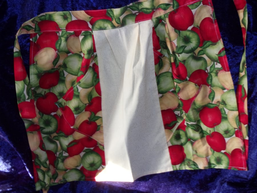 REDUCED PRICE Three Panel Half Apron with Apple Design