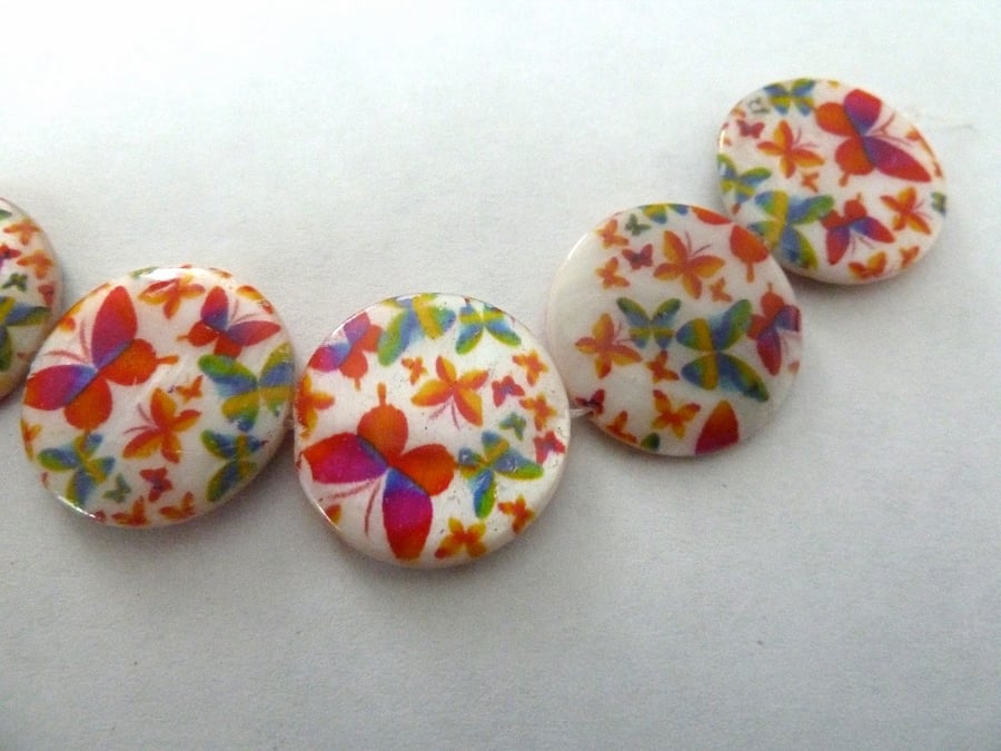 butterfly shell beads