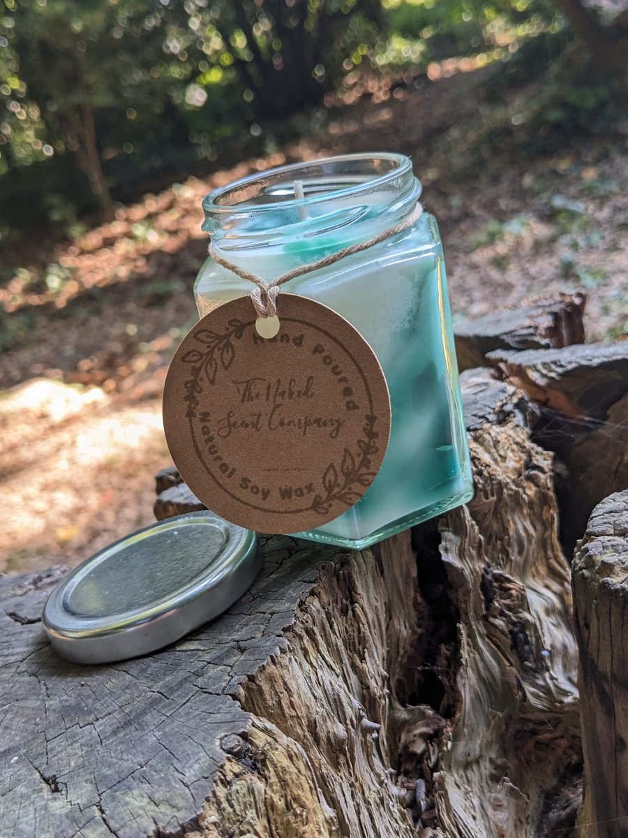 WOODLAND WALK SCENTED, HAND POURED,MARBLED SOY WAX CANDLE - 165g