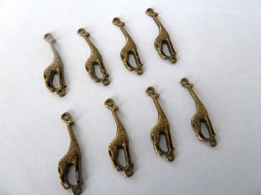 SALE 8 bronze giraffe connectors