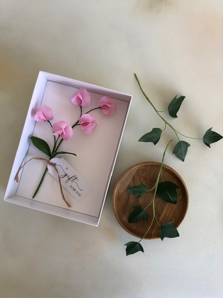 Paper flower gift box - sweet pea