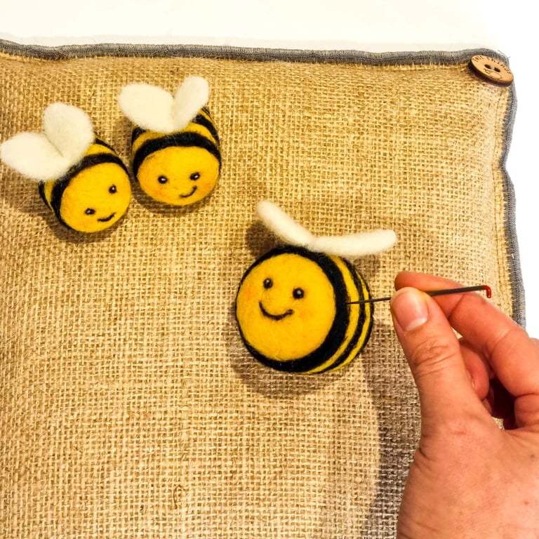 Hessian Needle Felting Pad: Eco Friendly Rice Fill Mat (20x20cm)