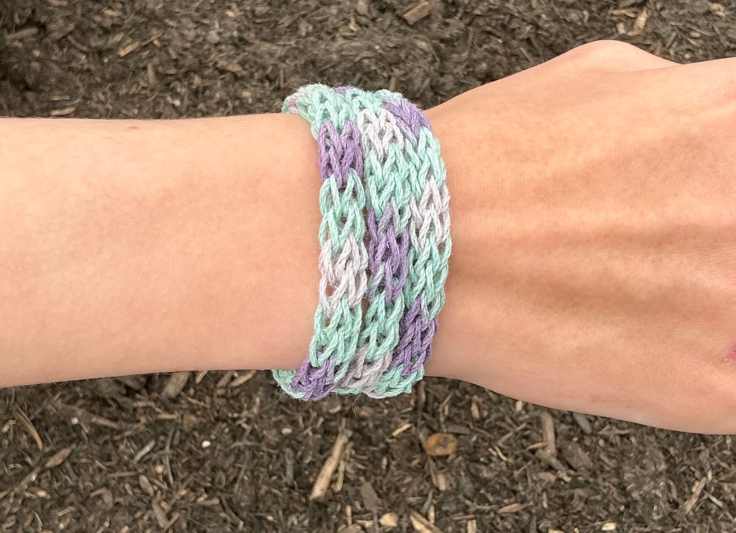 Hemp Bracelet. Beach Jewellery. Wrap Bracelet. Natural Hemp Jewellery. 