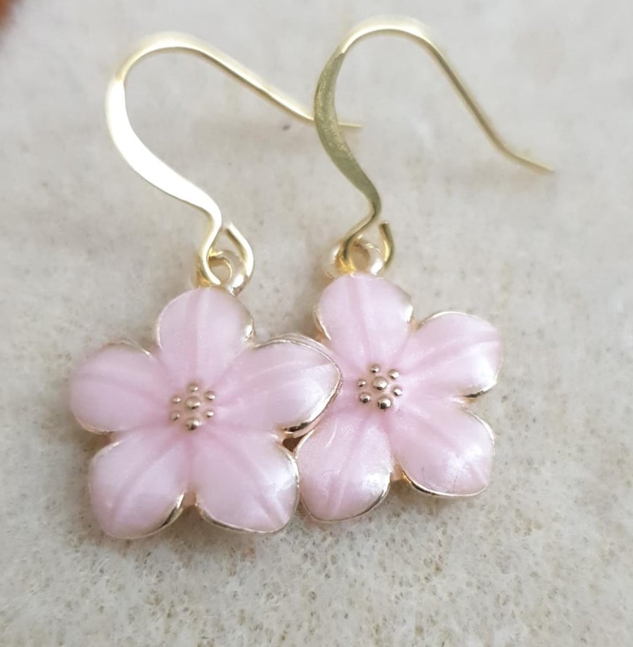 Handmade 18k gold plated floral earrings with light pink enameled flower charms 