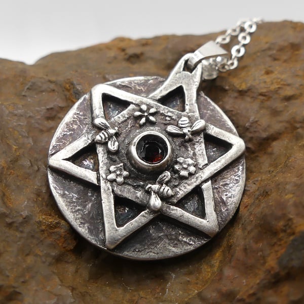 Six Point Star Sterling Silver Pendant, Bees Flowers and Garnet Orissa Necklace.