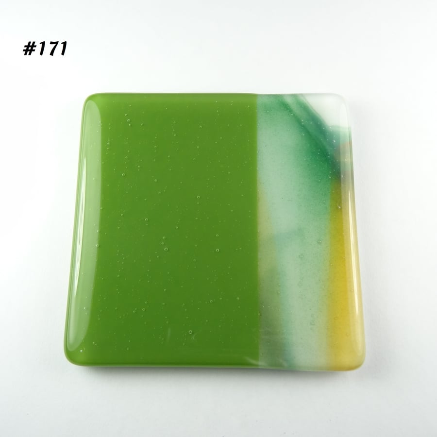 Handcrafted fused glass green coaster, with bumper feet, 9cm (171)