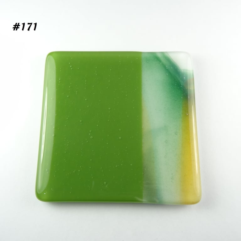 Handcrafted fused glass green coaster, with bumper feet, 9cm (171)