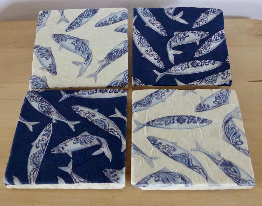 Set of 4 Marble 'Fish' Coasters