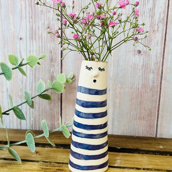 Small People Vase 