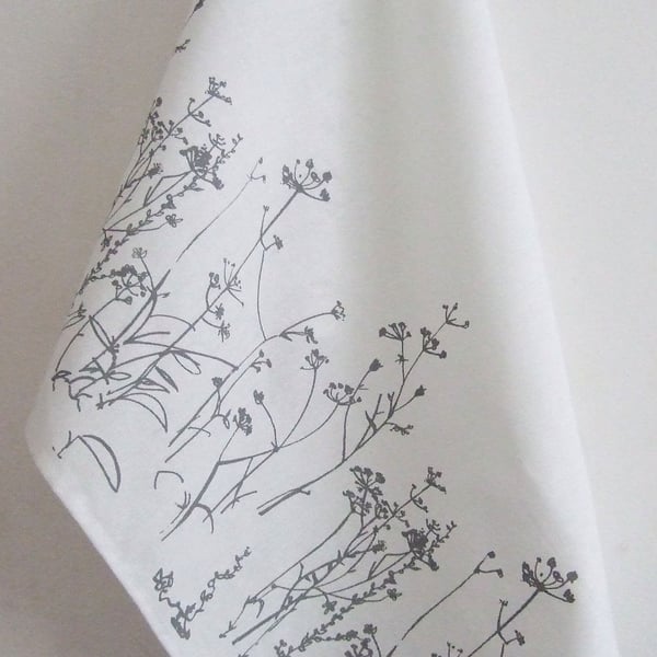 Meadow printed cotton tea towel white and grey