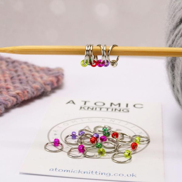 Aurora - 21 Jewel Stitch Marker Set Minimal Knitting Ring Clapotis Stitch Marker