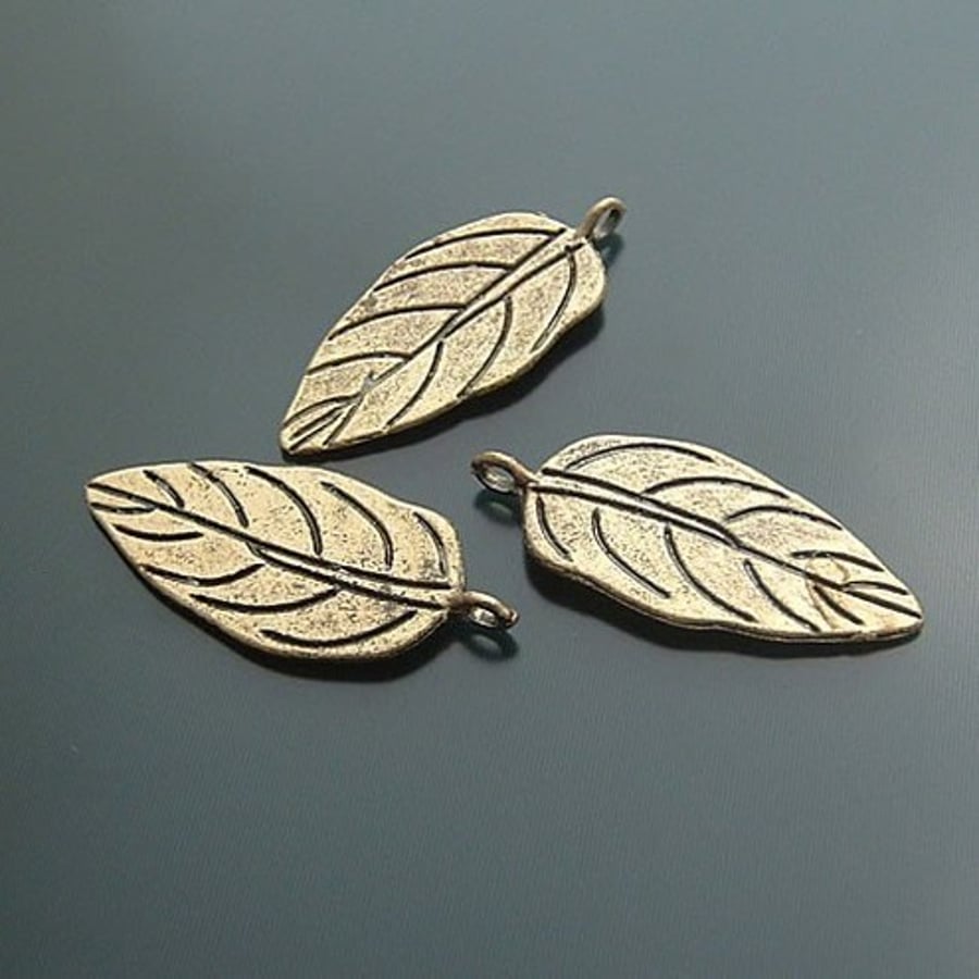 antique bronze leaves -2pcs