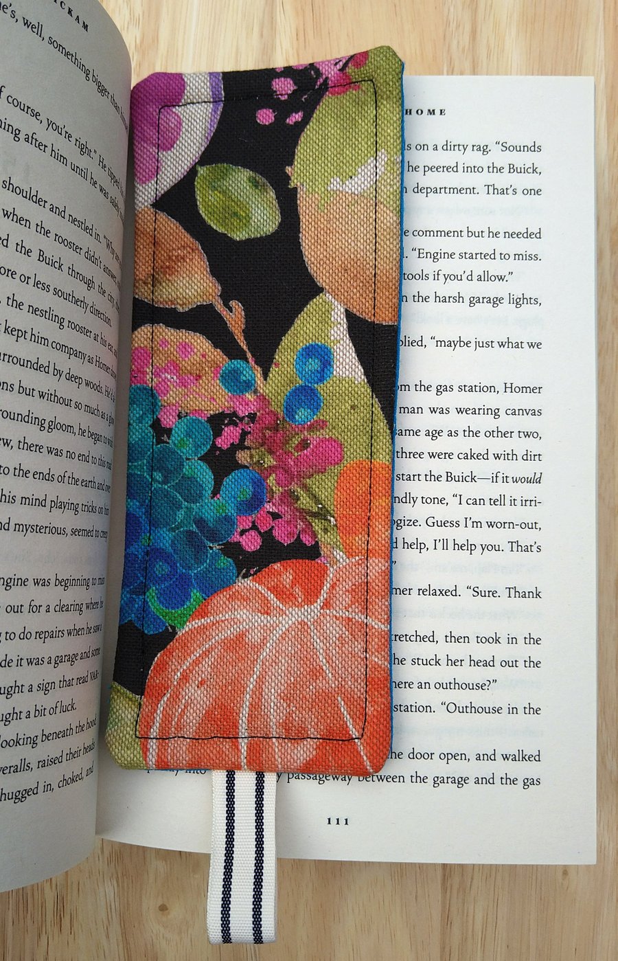 Bookmark with vintage fruit design