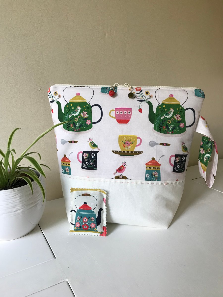 Garden party project bag (biscuit two way zip)