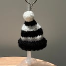 Hat key ring.