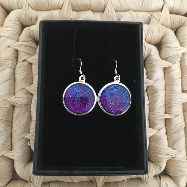 Round Drop Earrings in Blue and Magenta