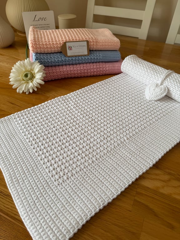 New Handmade Baby Blanket – White – Bamboo & Cotton Blend