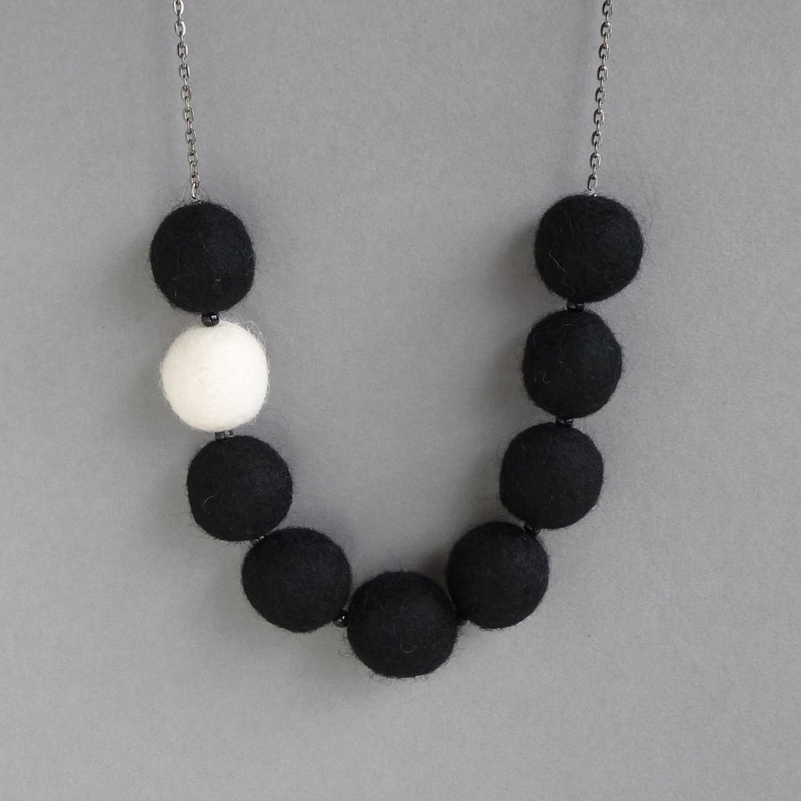 Chunky Black Felt Beaded Necklace - Monochrome Colour Block Statement Jewellery