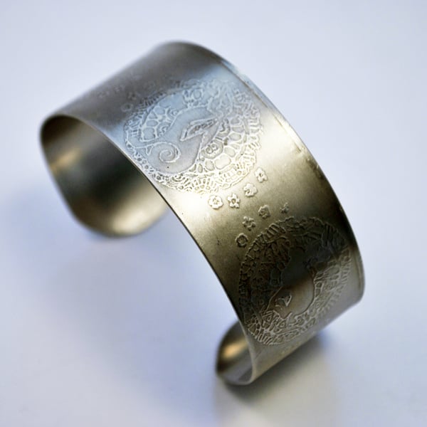 Surgical steel Moongazing Hare Cuff
