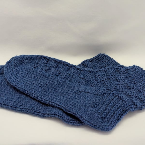 Hand Knitted Cozy Socks size 6-8