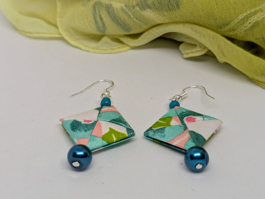 Japanese triangle square earrings: camellias in shades of blue and green