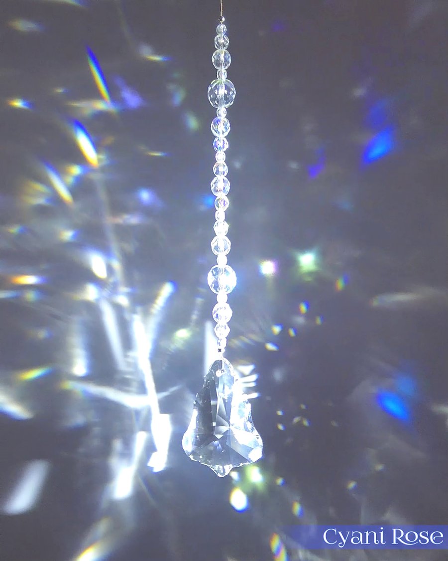 Suncatcher handmade clear hanging decoration with baroque prism