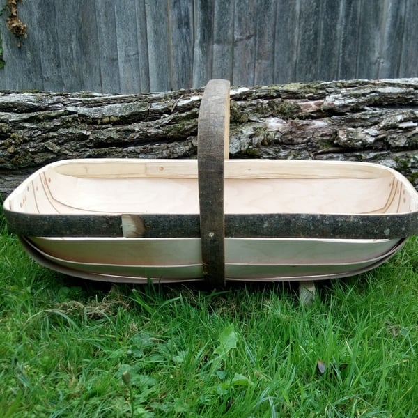 Wealden Traditional Style Sussex Trug - Handcrafted Garden Basket (SIZE 7)