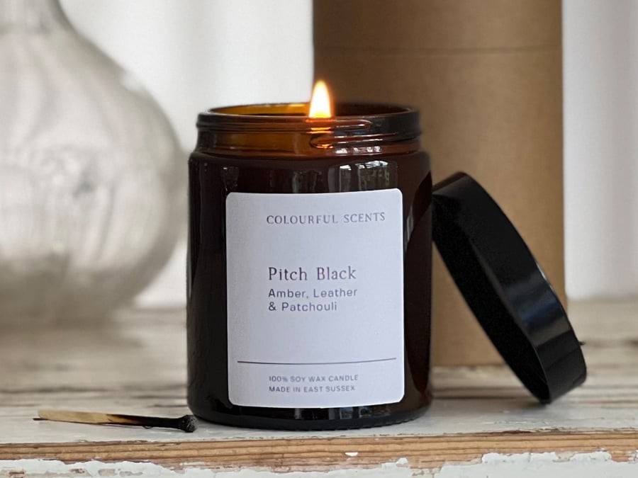 Candle - PITCH BLACK - Amber, Leather & Patchouli 140g