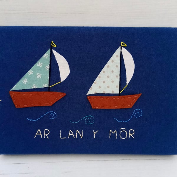 Seaside Canvas Ar Lan Y Mor