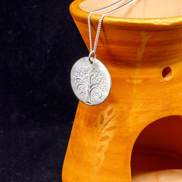 Tree Patterned Pendant (FSP133)