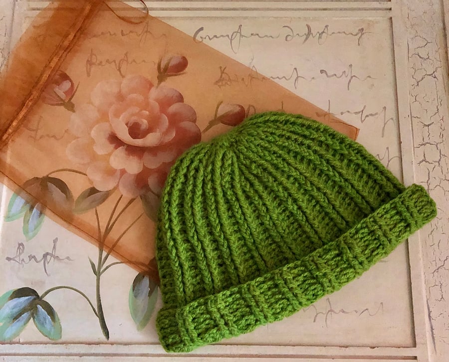 Womens Green Ribbed Beanie With Up or Down Rim