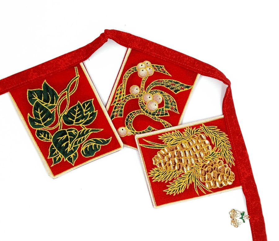 Christmas Bunting NO POSTAGE 532KF