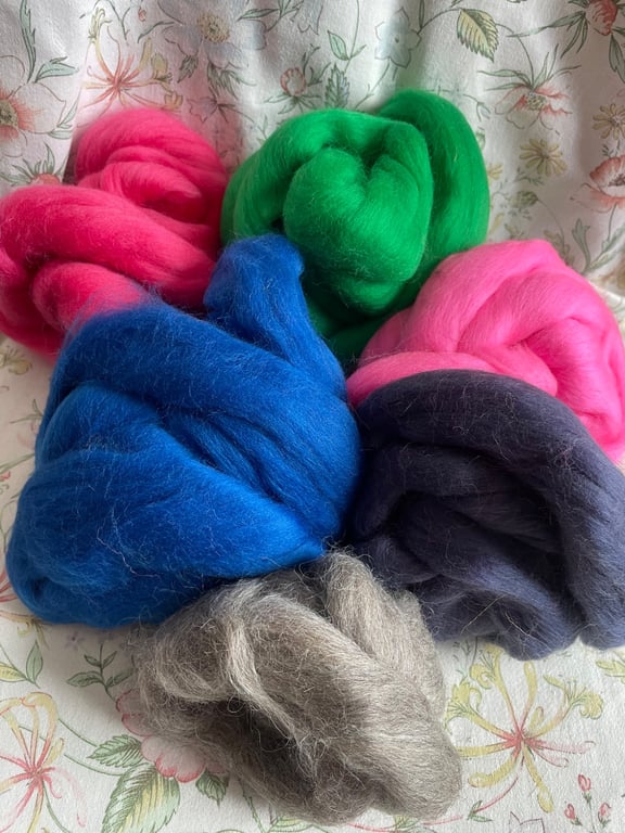 250g Mixed Fibre Stash Builder