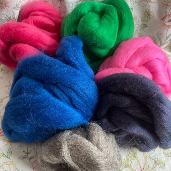 250g Mixed Fibre Stash Builder