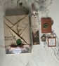 Blind Date with a Book Historical Fiction Gift - The Reading Room - Book Lover G