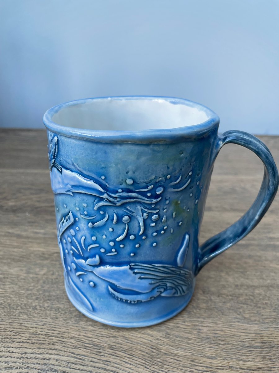 Handmade ceramic mug with whale design 19oz capacity