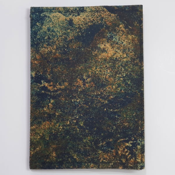 Fabric UK Passport Holder with a rustic fabric design– 007