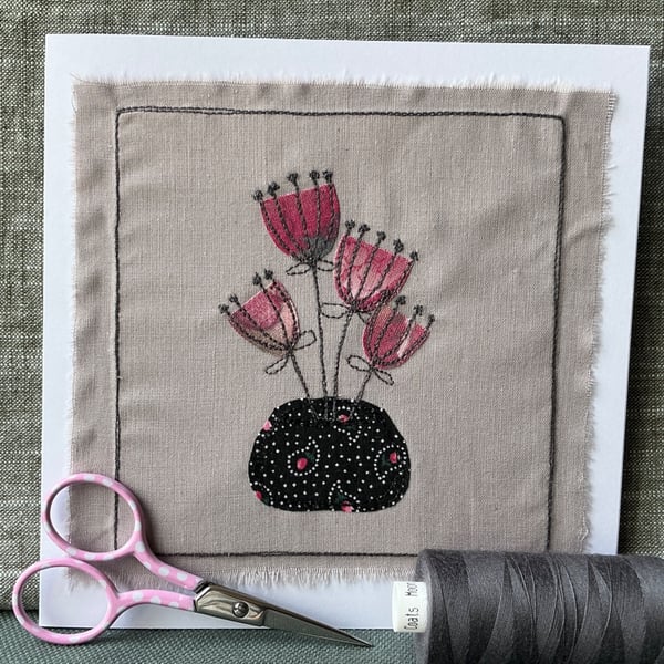 Embroidered appliqué greetings card with envelope